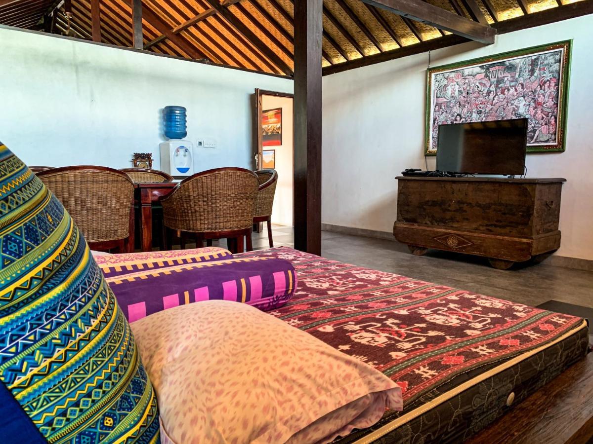 Capung Guesthouse Jimbaran Exterior foto